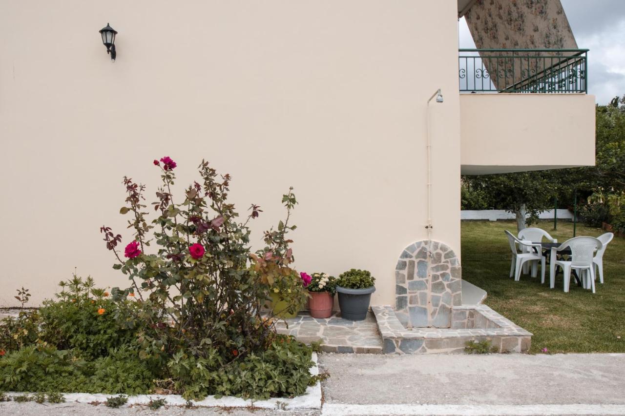 Anna Maria Apartments Spartia  Exterior photo